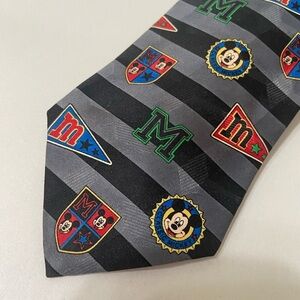 Mickey Mouse LIKE NEW 100% silk novelty printed men's tie